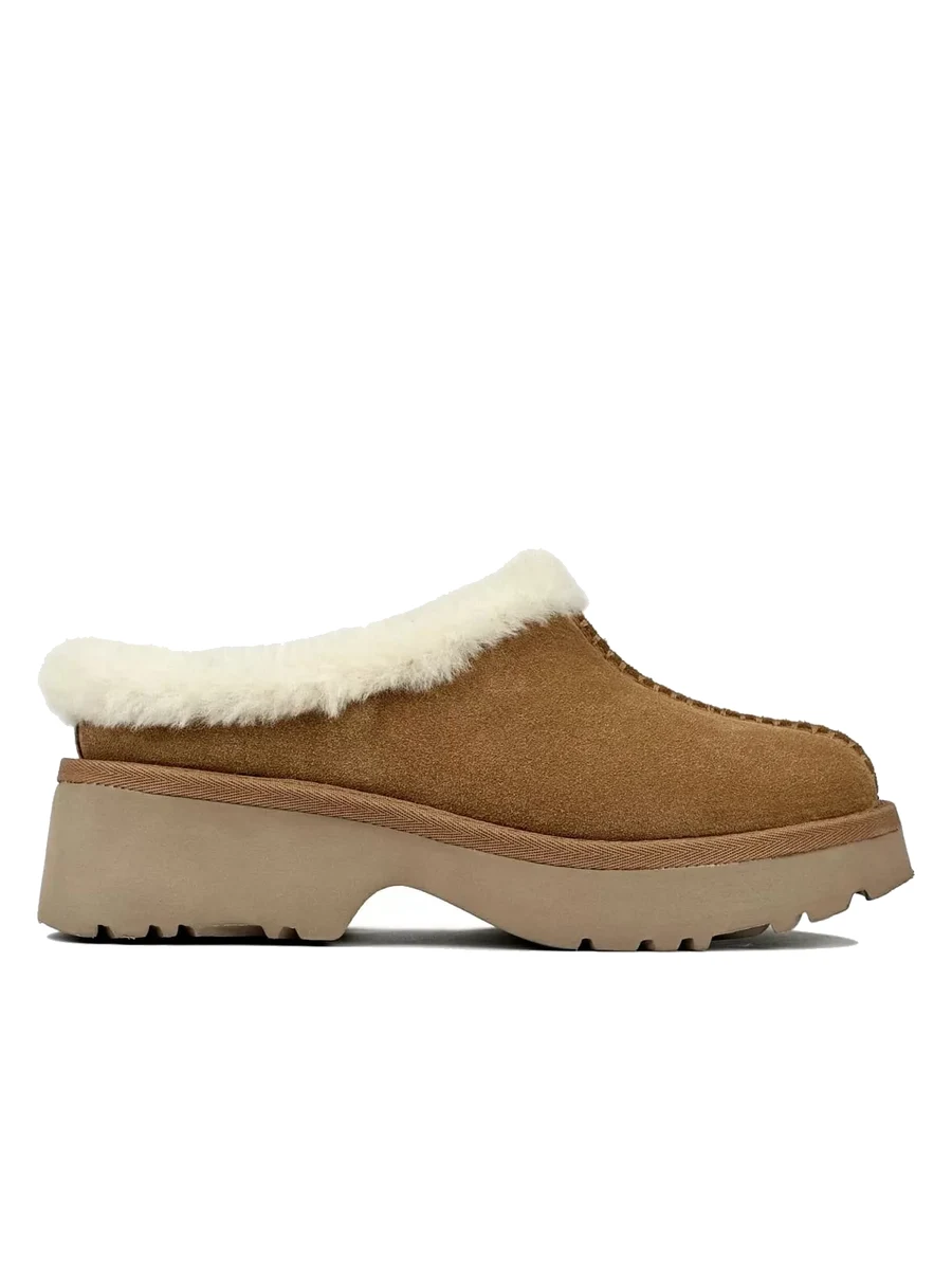 UGG New Heights Cozy Clog Chestnut