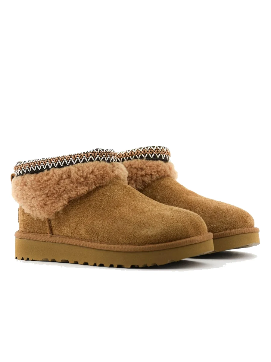 UGG Ultra Mini Lack Maxi Curly Boot Chestnut