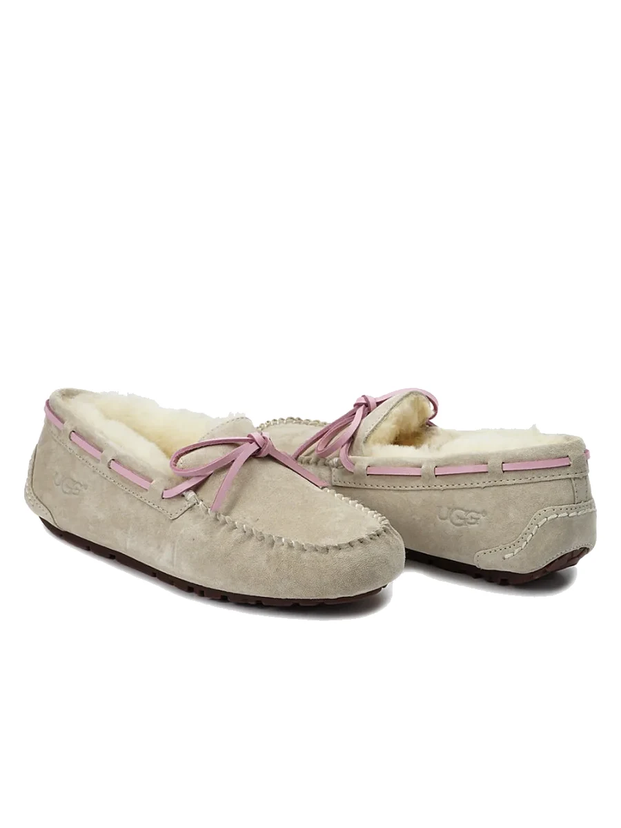 UGG Dakota Sand