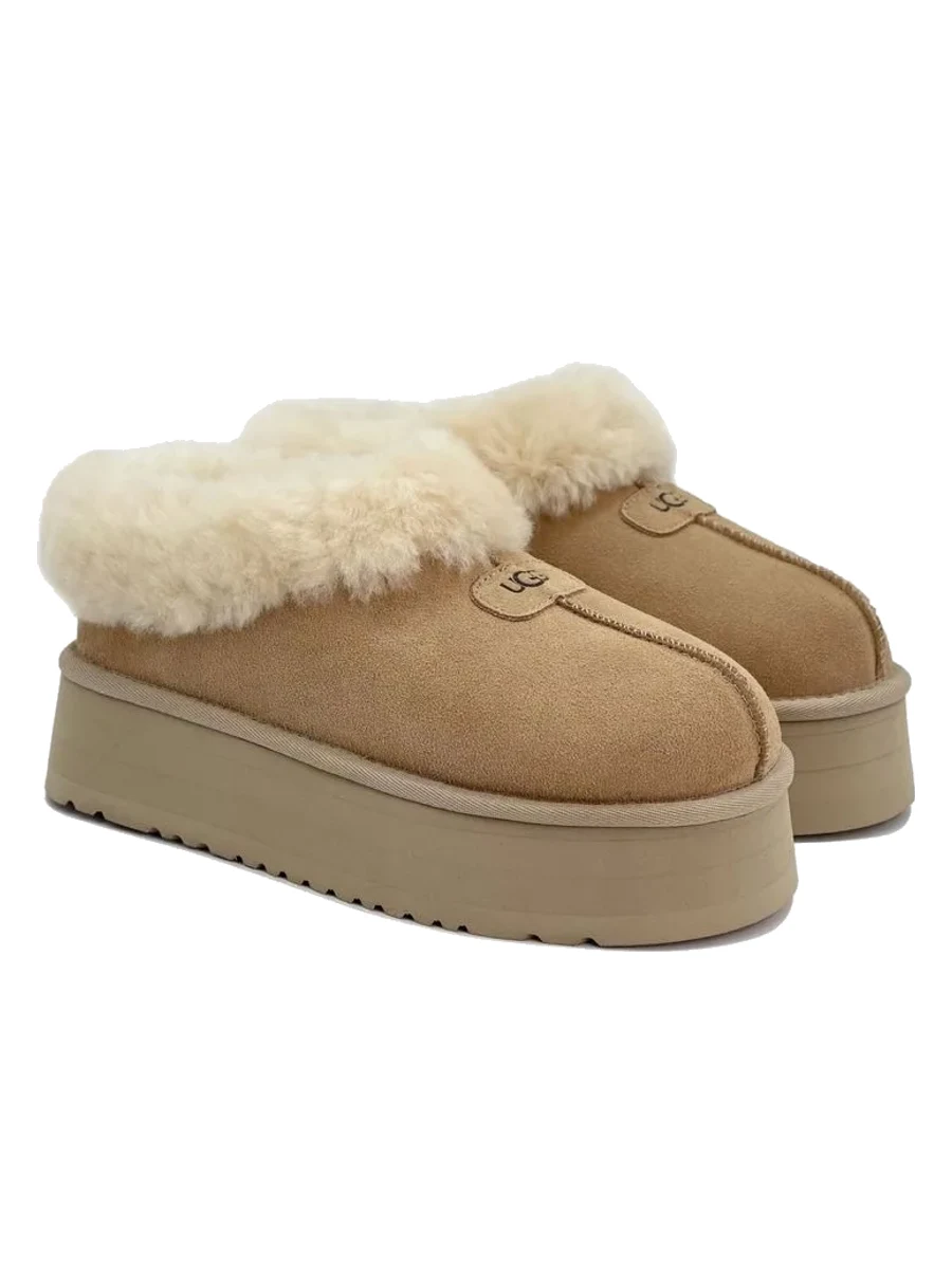 UGG Platform Slipper Sand